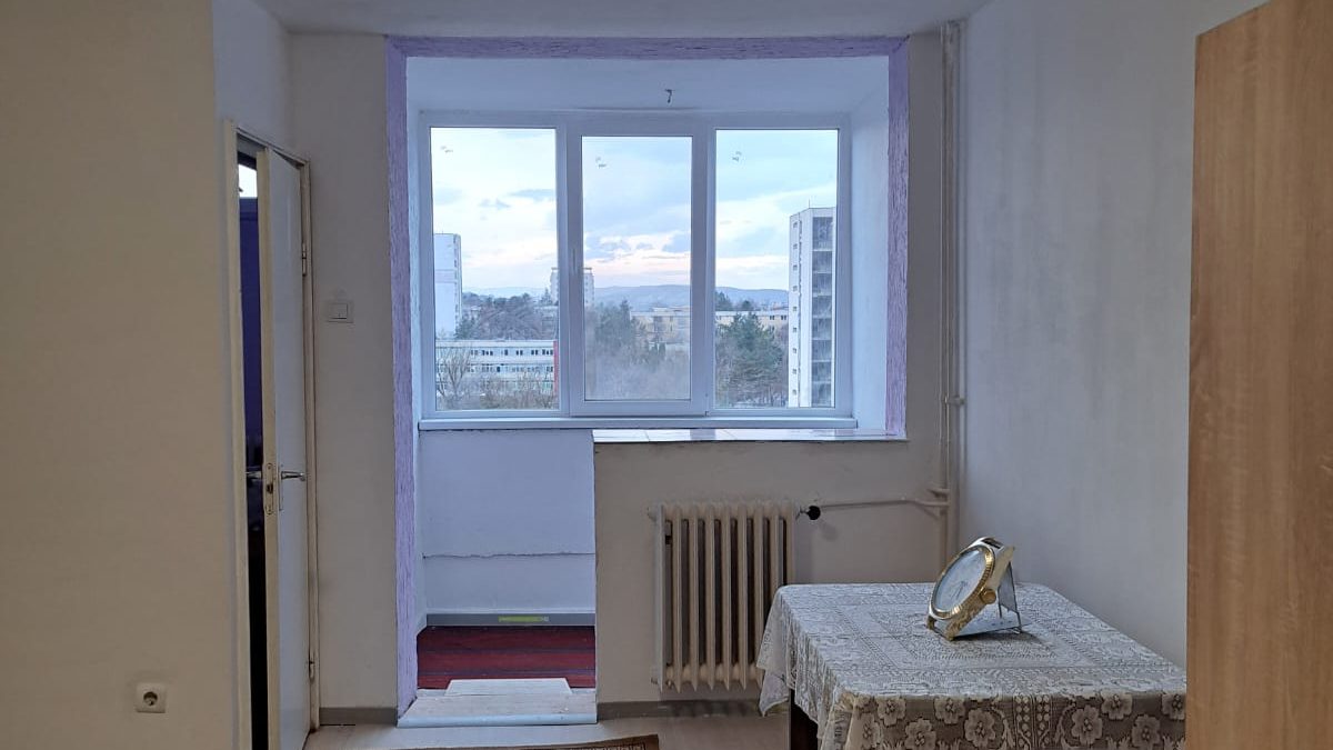 IMG 20240311 WA0053 1200x675 - Garsoniera de inchiriat