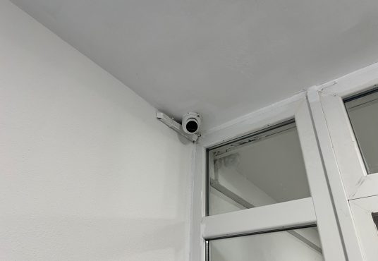 IMG 1674 536x370 - Vand garsoniera 33 mp in Drumul Taberei, bloc stradal reabilitat