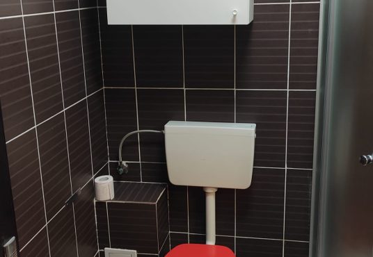 IMG 20250126 WA0012 536x370 - Garsonieră compartimentată ingenios în 2 camere ,42 mp utili