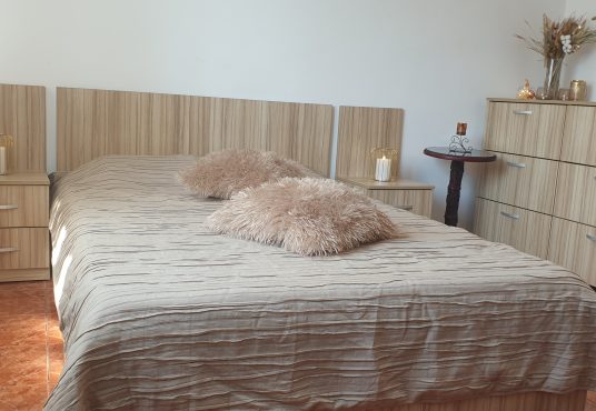 20250816 102353 536x370 - Garsoniera de inchiriat