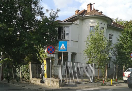 IMG 20180728 100001 536x370 - Garsoniera ultracentrala Republicii