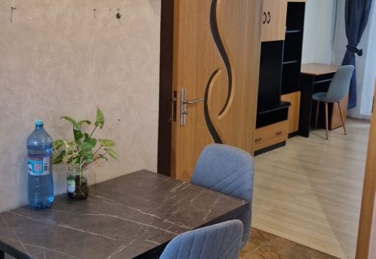 3531edd9 d91c 4efd b27a 30be50c176f6 536x370 - Garsonieră de vanzare