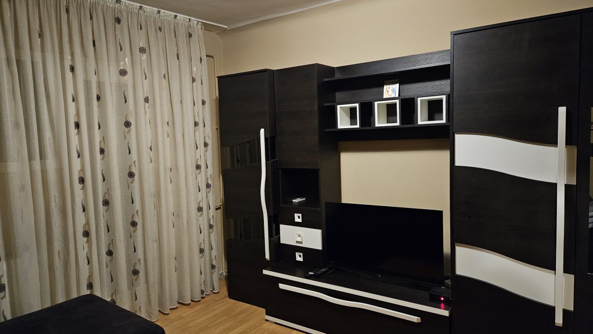 20260131 184814 1200x675 - Închiriez garsoniera transformata in 2 camere, Sarari , Henri Coandă!