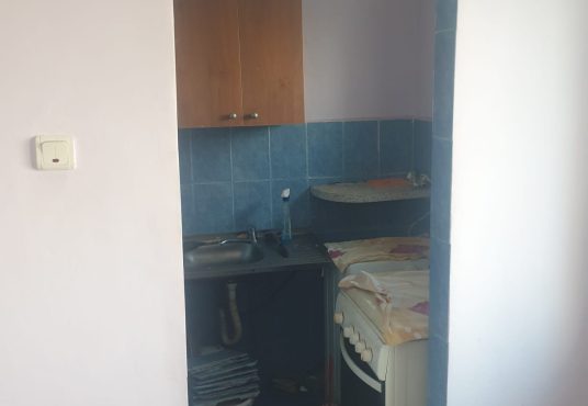 5550e7f6 04bf 43b4 9eb2 7e3d77ec1843 536x370 - Proprietar: Garsonieră cu vedere la lac, vis-a-vis de Spitalul Pantelimon, Sector 2