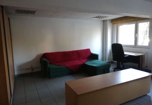 Camera 1 536x370 - Apartament 1 camera la 12 minute Metrou Academia Militara, 8 minute de hotelul Marriott Cotroceni