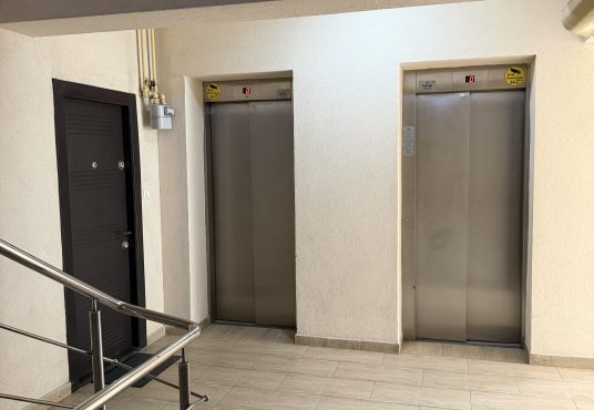 IMG 2378 536x370 - PROPRIETAR | Garsonieră Decomandată LUJERULUI &ndash; Vedere PARCUL LINIEI &ndash; Orientare SUD