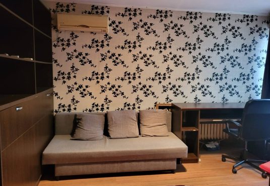 FB IMG 1777447541359 536x370 - 👇Garsonieră | Metrou Iancului la scară | 350&euro;