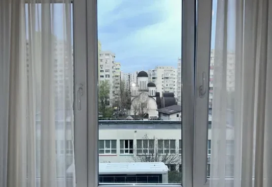 images1000x7001 536x370 - &Icirc;nchiriere garsoniera Mega Mall