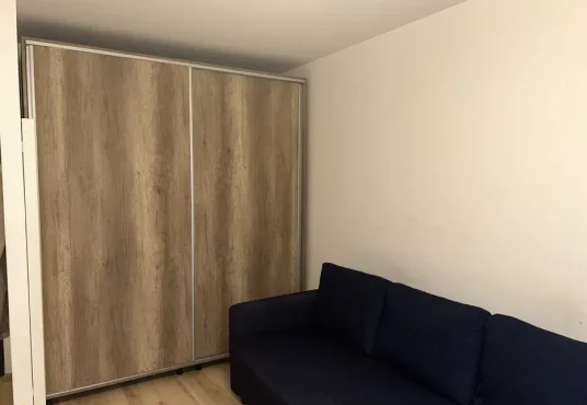 images1000x7002 536x370 - &Icirc;nchiriere garsoniera Mega Mall